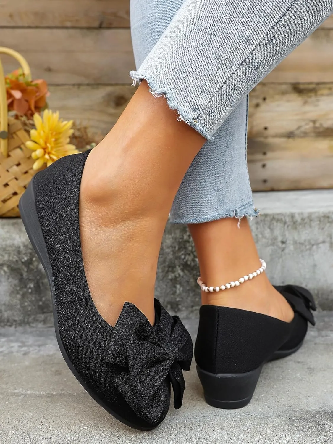Geerta Women's Moccasins Cute Fashion Bow Decorated Low Top Round Toe Shoes Orthopedic Sandals, Cute Casual Comfy Lightweight Slip on Shoes, Female Solid All-Match Loafers for Everyday Wear