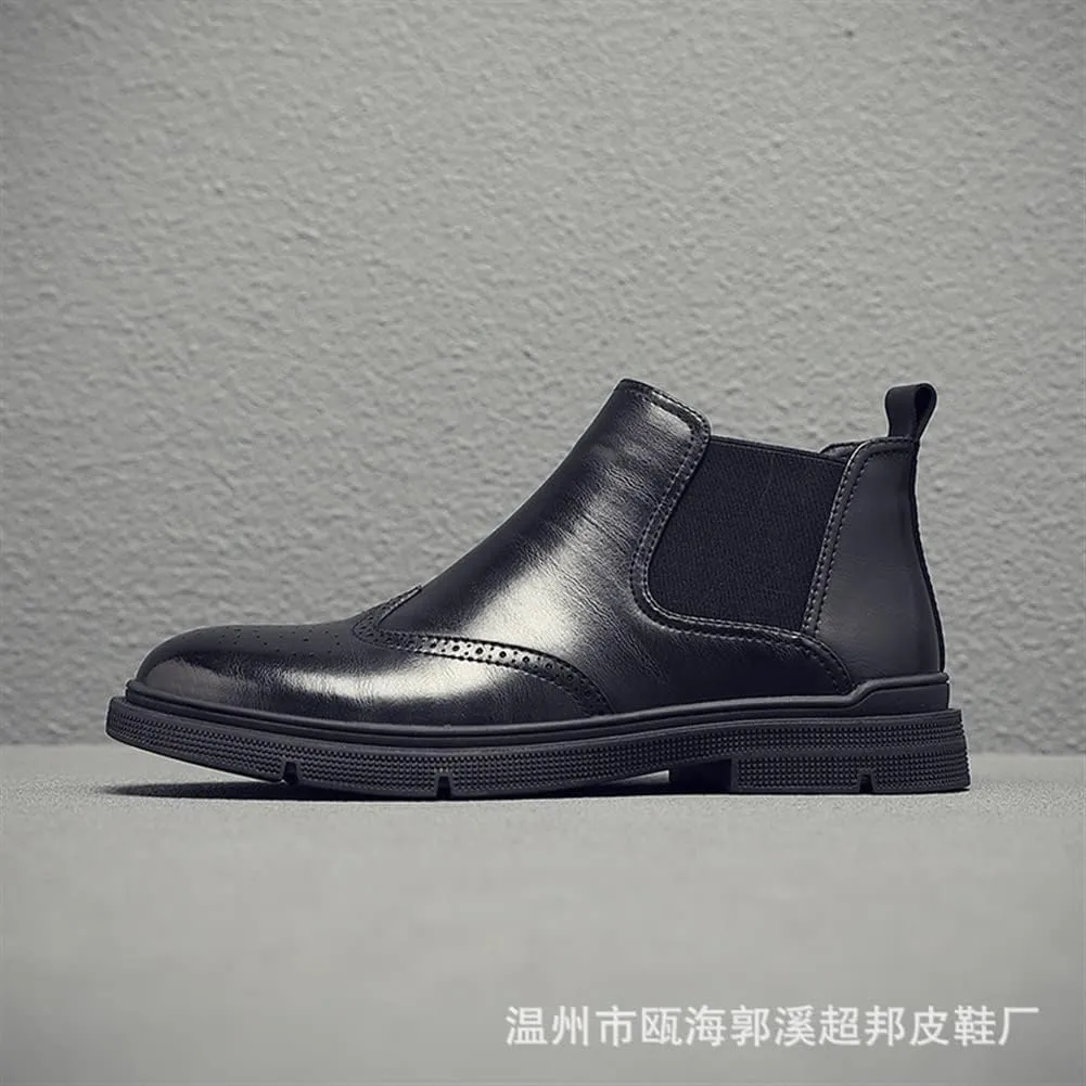 Men's Chelsea Ankle Boots Carved Brogue Burnished Toe Elastic Bandage Genuine Leather Anti-slip Non Slip Waterproof Wearable Fashion Pull On