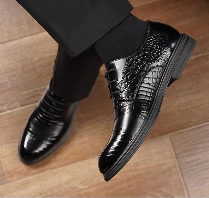 Men's Dress Shoes Classic Lace-up Wingtip Brogue Business Formal Oxford Shoes for Men