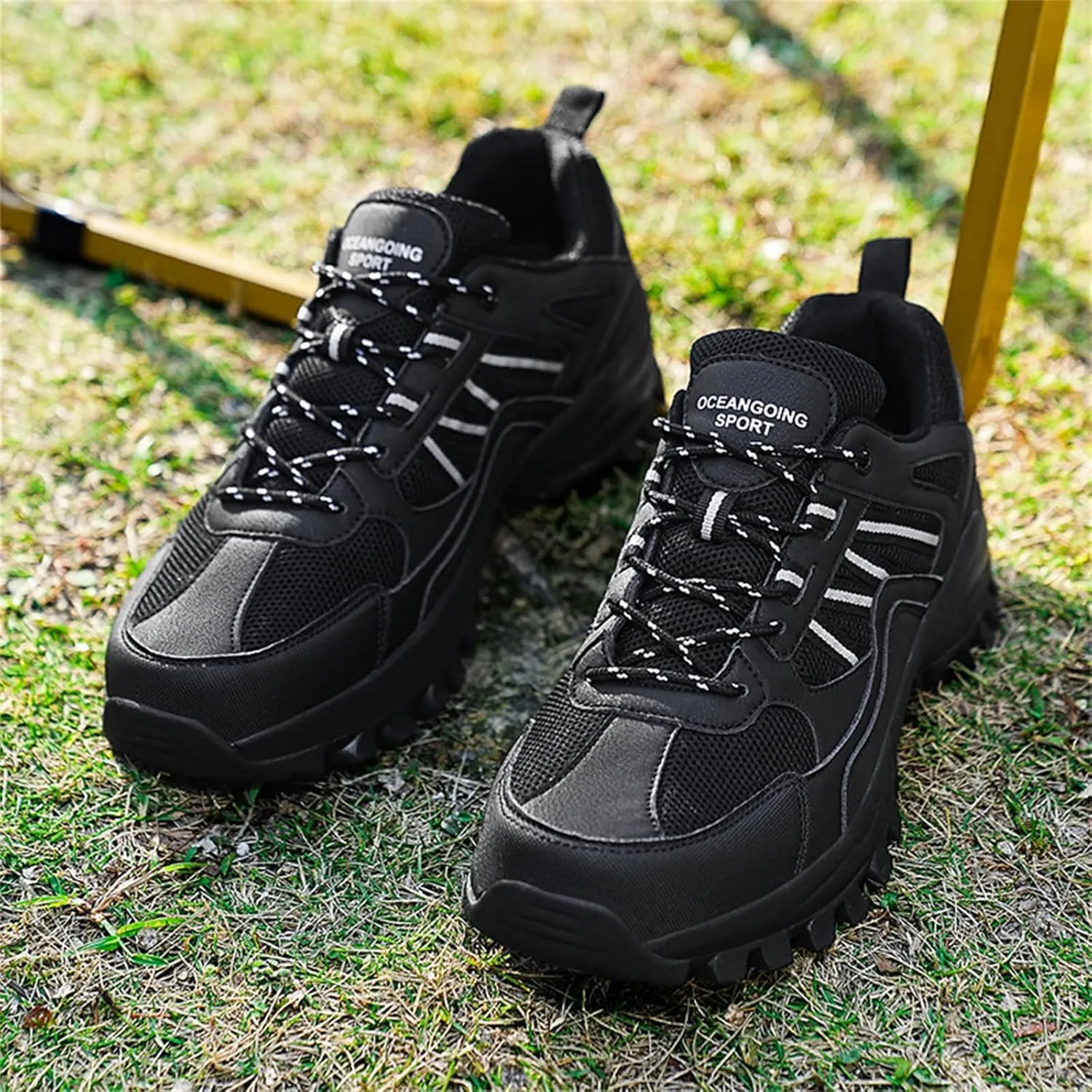 Mens Hiking Shoes Walking Trainers Outdoor Work Sneakers Running Shoes Non-Slip Breathable Trekking Footwear for Camping Travel