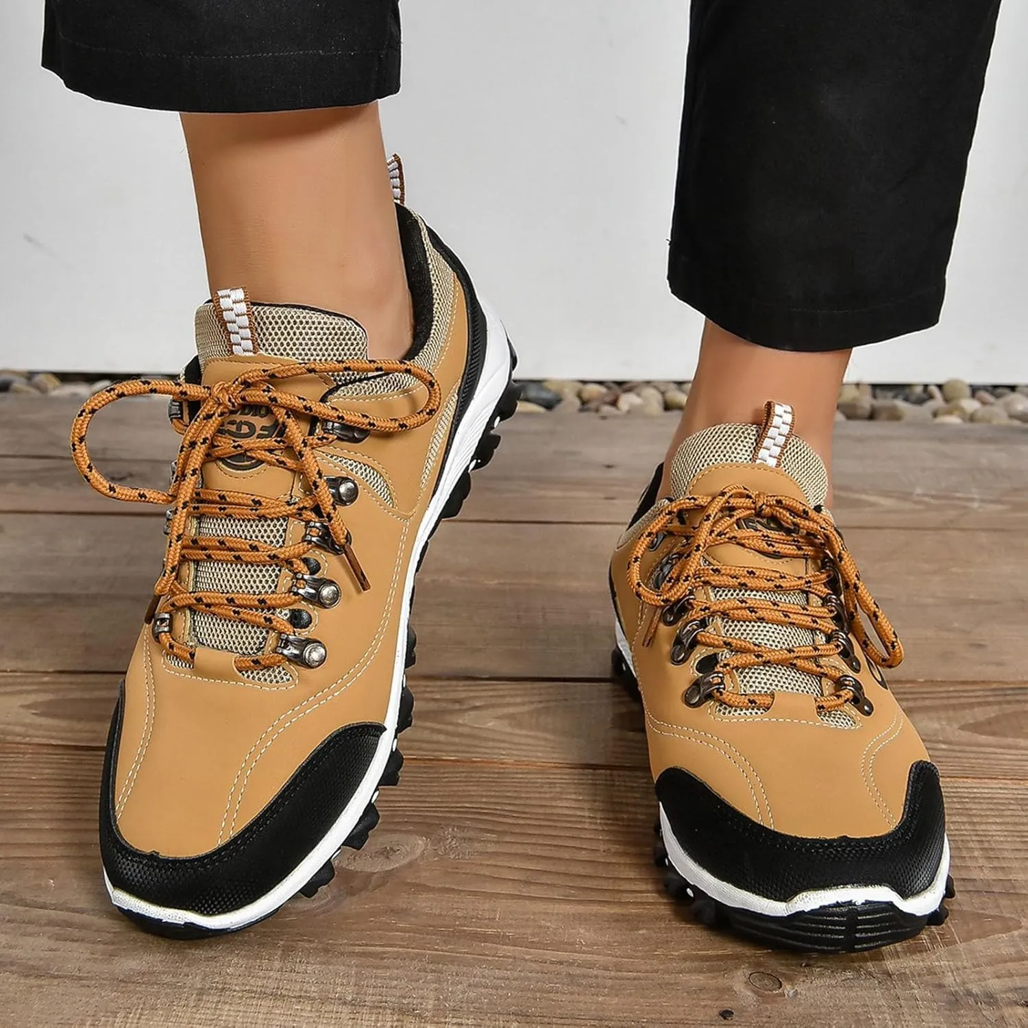 Men's Lace Up Sneakers Lightweight Non Slip Sneakers Arch Support Versatile Walking Shoes Comfort Workout Shoe