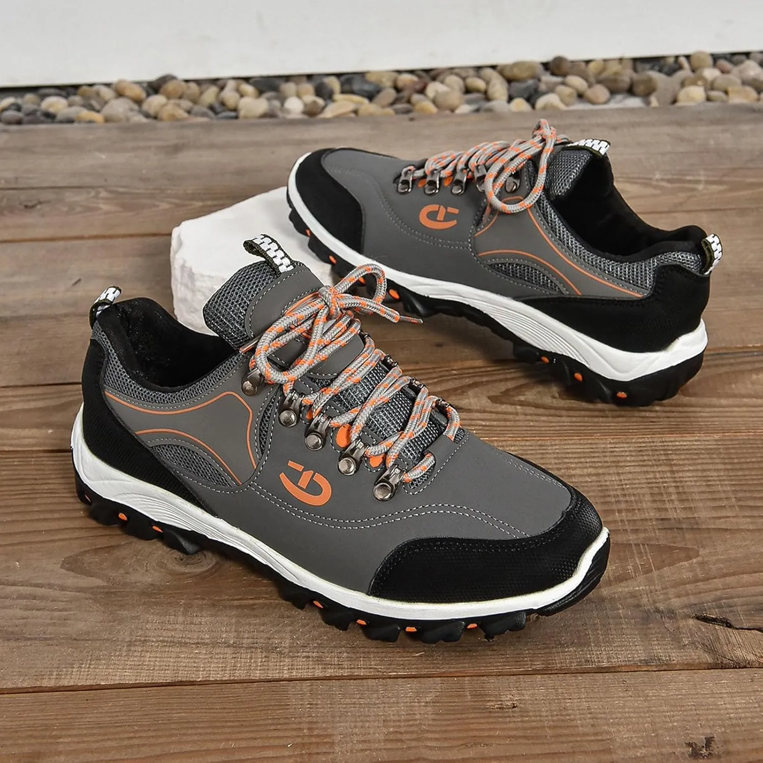 Men's Lace Up Sneakers Lightweight Non Slip Sneakers Arch Support Versatile Walking Shoes Comfort Workout Shoe