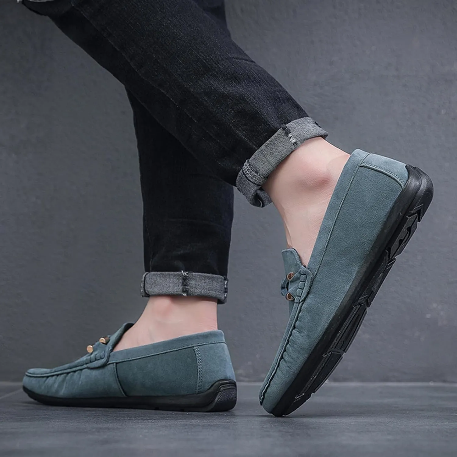 Men's Suede Leather Moccasins Penny Loafers Casual Round Toe Slip On Gommino Flat Driving Shoes Lightweight Comfort Dress Boat Shoes