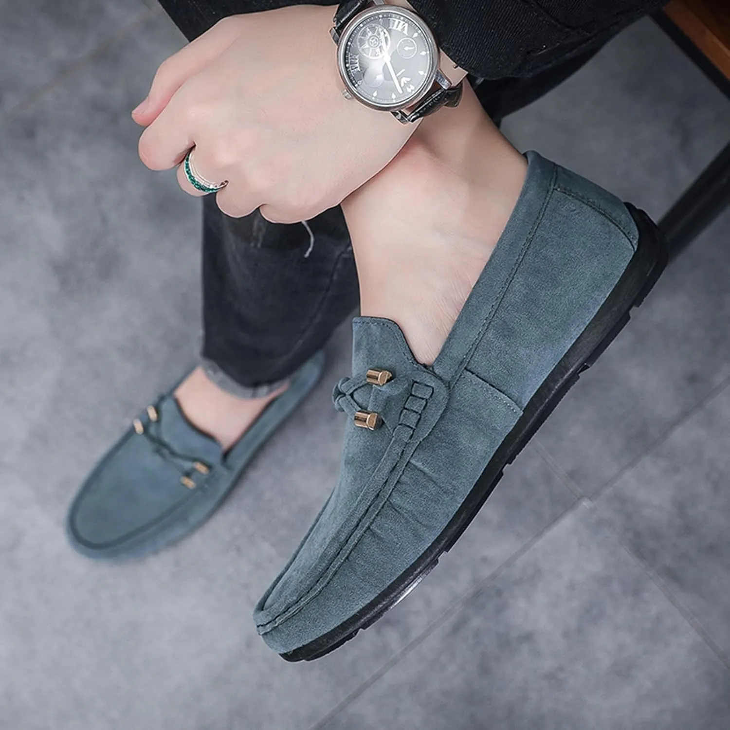 Men's Suede Leather Moccasins Penny Loafers Casual Round Toe Slip On Gommino Flat Driving Shoes Lightweight Comfort Dress Boat Shoes