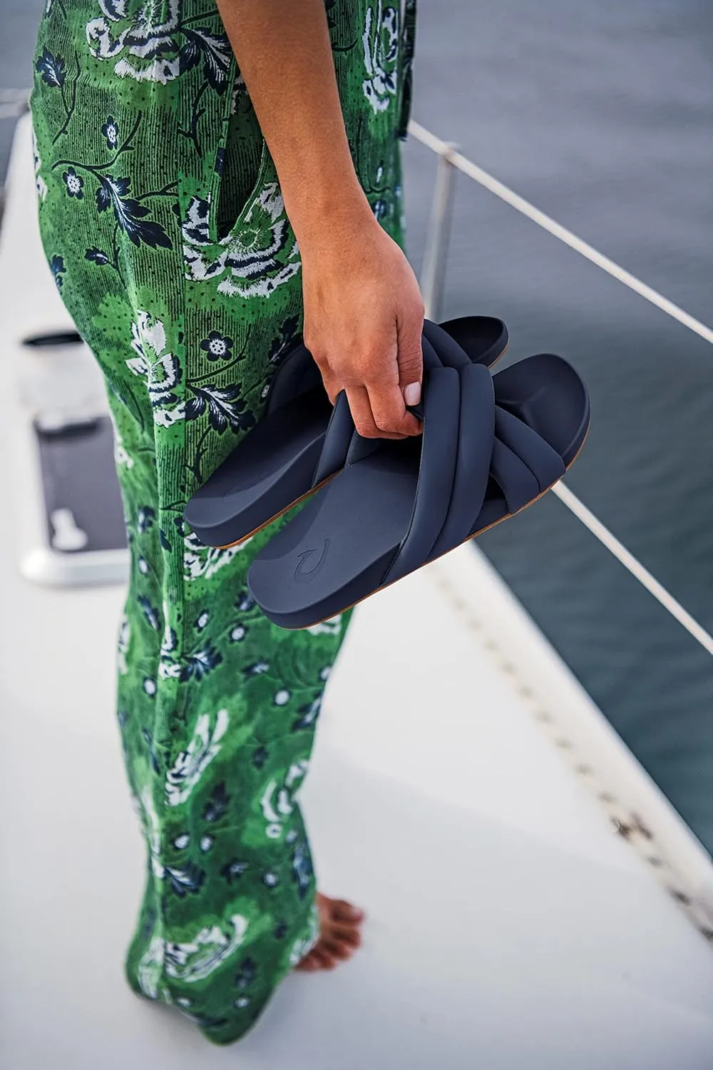 OLUKAI Hila Women's Beach Sandal, Water-Friendly Flip-Flop Slides, All-Day Wear & Ultra-Soft Comfort Fit
