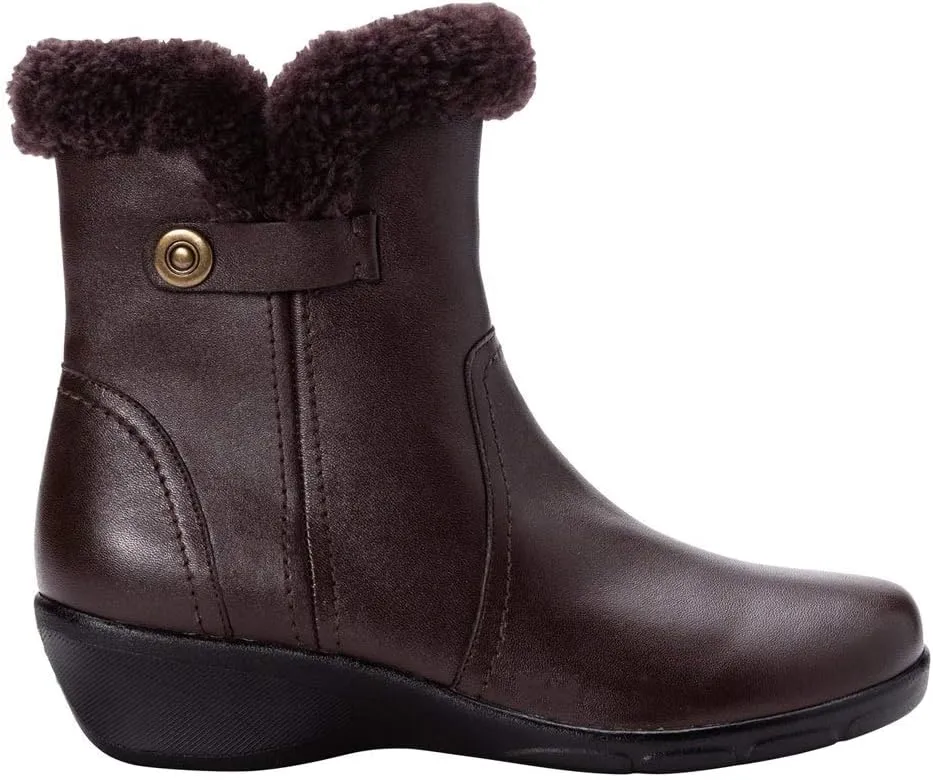 Propt Women's Waylynn Mid Height Ankle Boot
