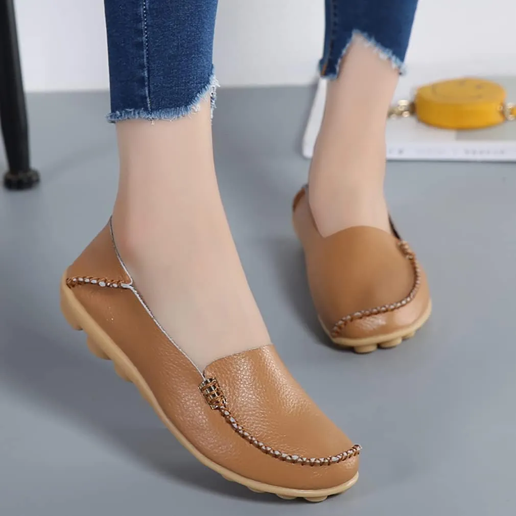 WERWAES Women's Comfortable Leather Slippers Flat Slippers Casual Round Toe Moccasin Shoes Wild Walking Nurse Breathable Driving Fashion Soft Shoes