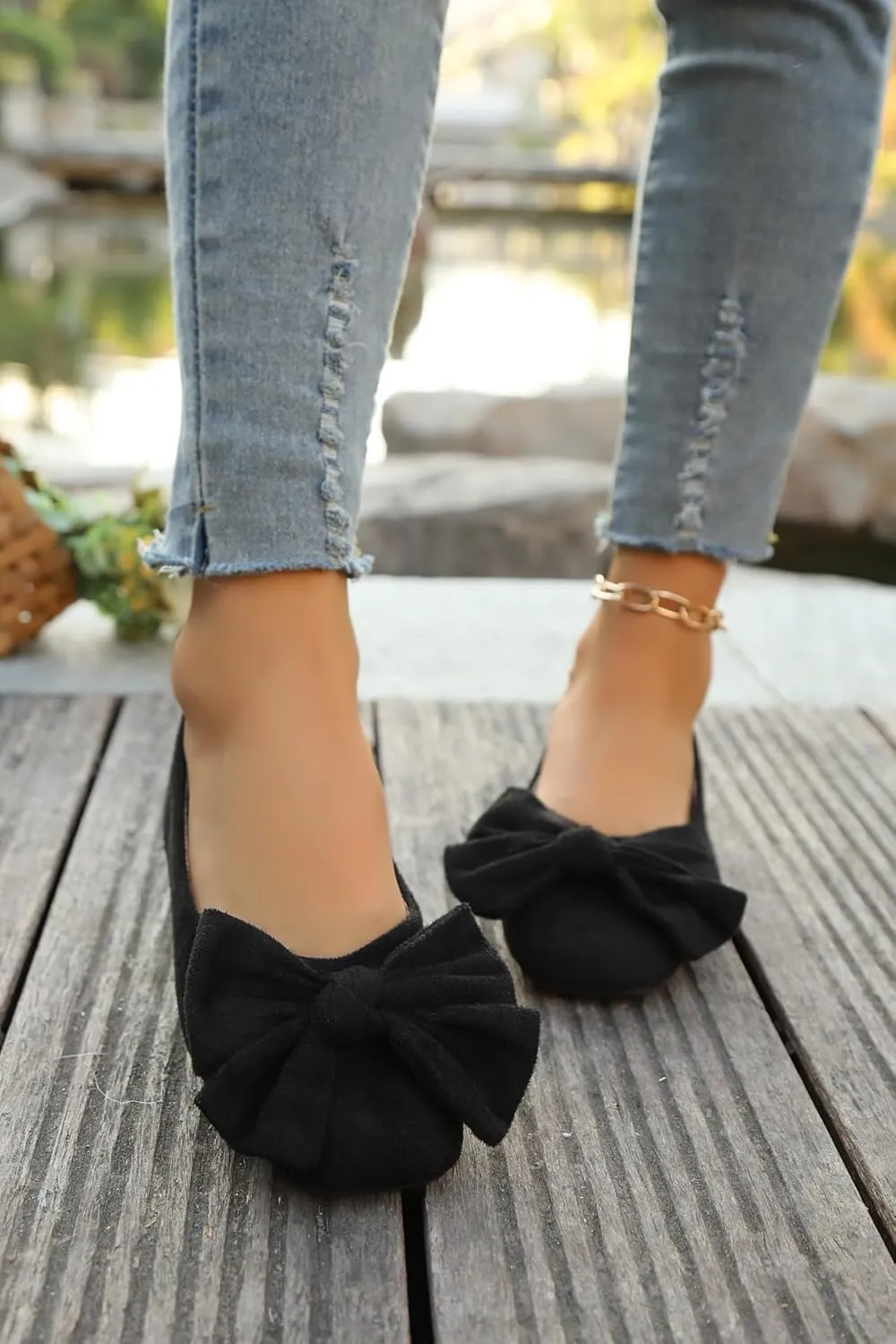 Women's Moccasins Cute Fashion Bow Decorated Low Top Round Toe Shoes Orthopedic Sandals, Cute Casual Comfortable Lightweight Slip on Shoes, Female Solid All-Match Loafers for Daily Wear, Travel, Gifts
